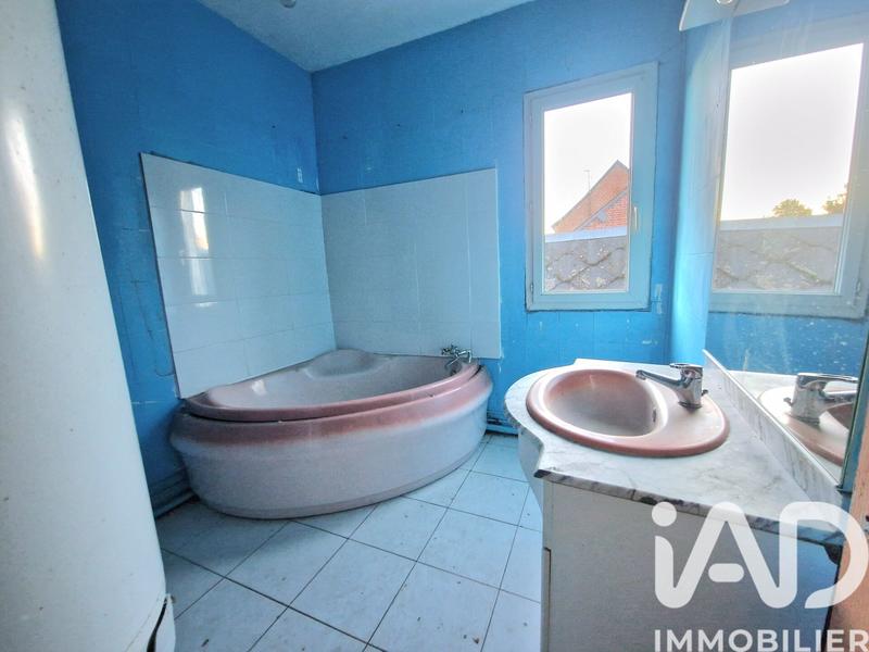 Maison - 183 m² - 9 pièces