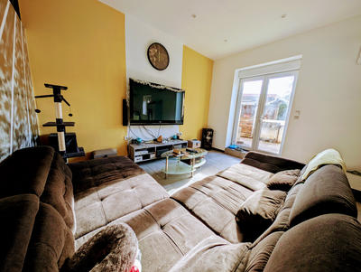 Maison - 219 m² - 6 pièces