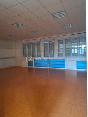 Immeuble - 1 193 m² - 25 pièces