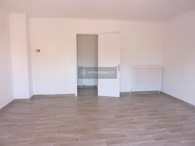 Appartement - 83 m² - 3 pièces