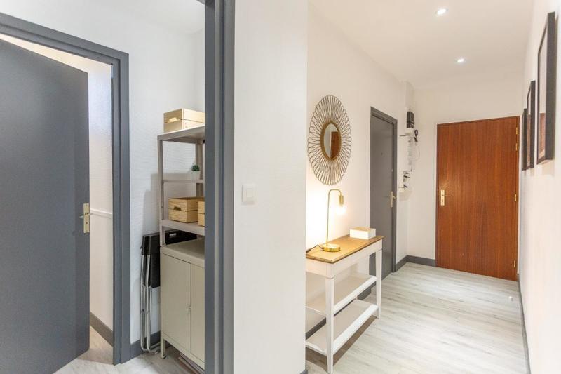 Chambre - 9 m² - 1 pièce