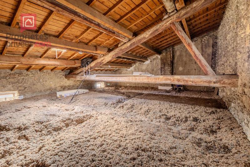 Maison - 144 m² - 7 pièces