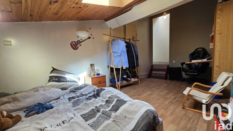 Maison - 203 m² - 6 pièces