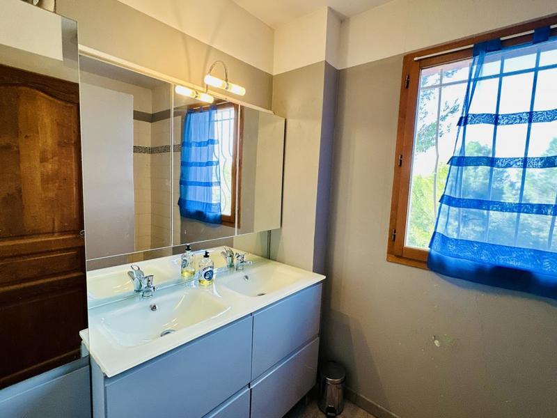 Propriété - 165 m² - 5 pièces