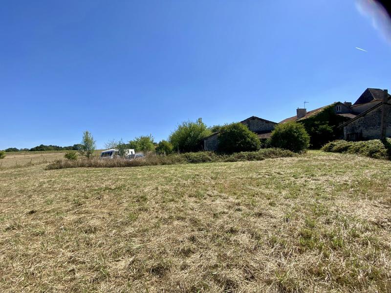 Maison traditionnelle - 373 m² - 5 pièces