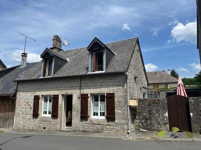 Maison de bourg - 55 m² - 4 pièces