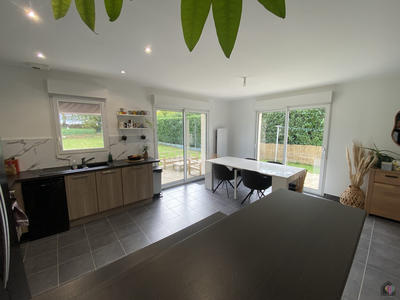 Maison - 89 m² - 5 pièces