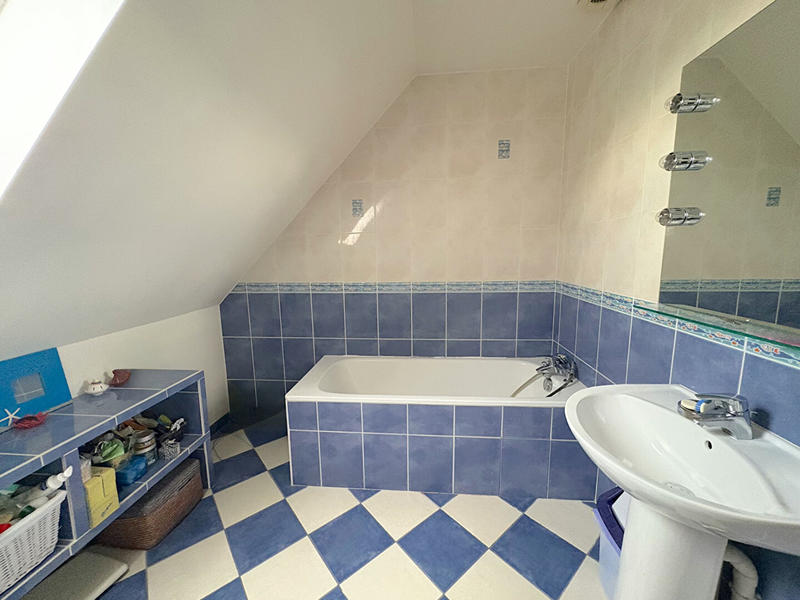 Maison - 119 m² - 6 pièces