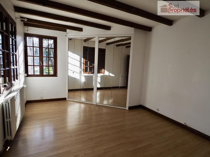 Maison - 323 m² - 7 pièces