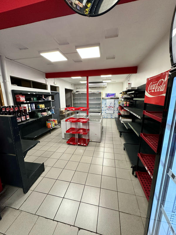 Fonds de commerce - Magasins - 100 m²