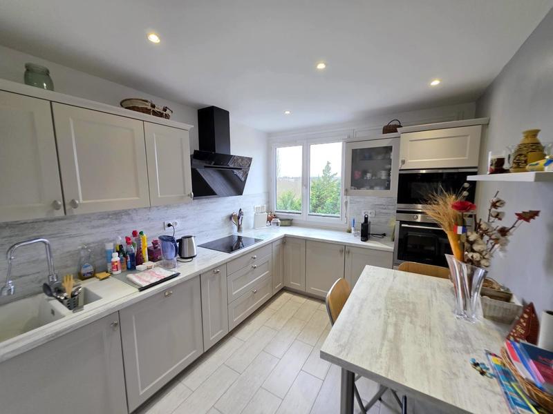 Appartement - 82 m² - 5 pièces