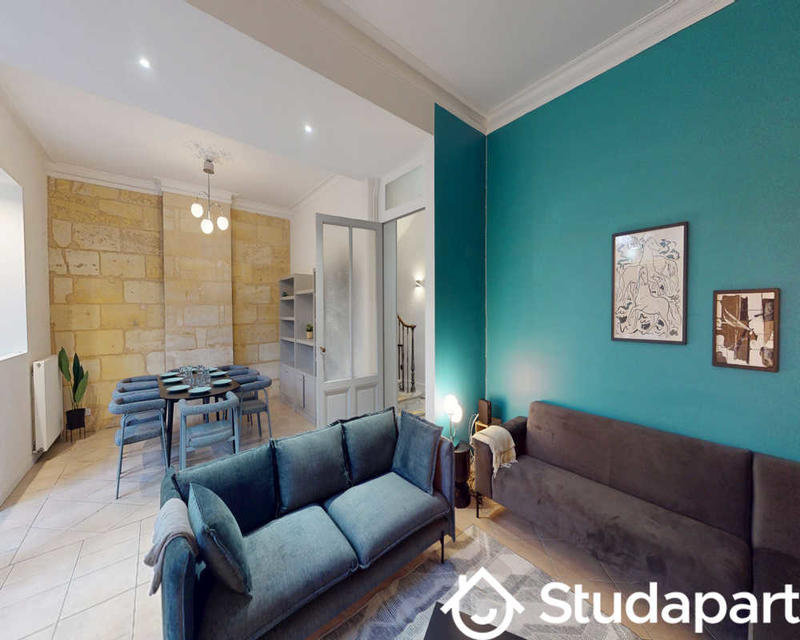 Chambre - 230 m² - 1 pièce