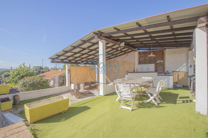 Maison - 179 m² - 7 pièces