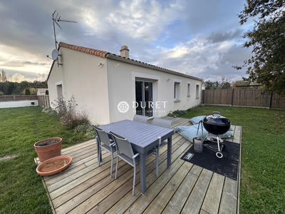 Maison - 85 m² - 5 pièces