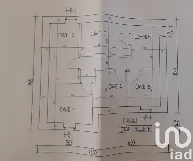 Maison - 185 m² - 12 pièces