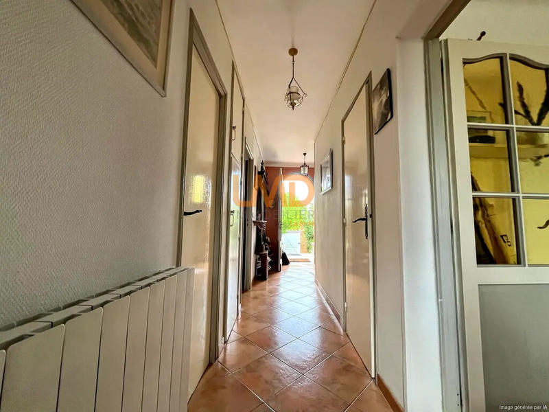 Maison - 160 m² - 8 pièces