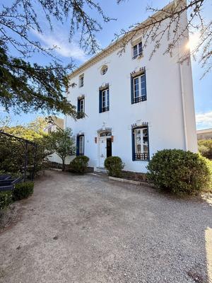 Maison bourgeoise - 258 m² - 10 pièces
