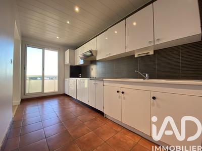 Appartement - 88 m² - 5 pièces