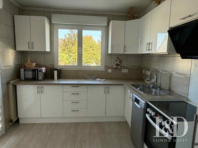 Maison - 91 m² - 5 pièces