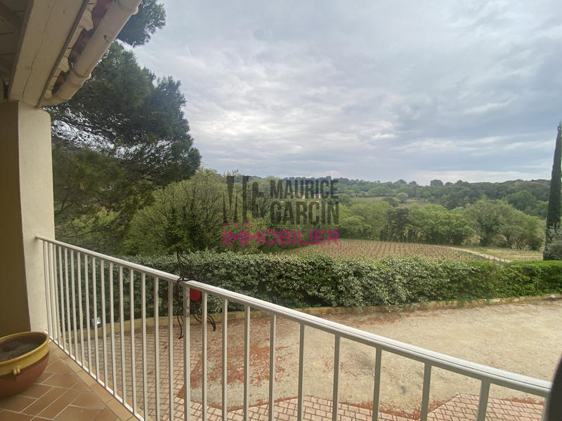 Maison - 294 m² - 12 pièces