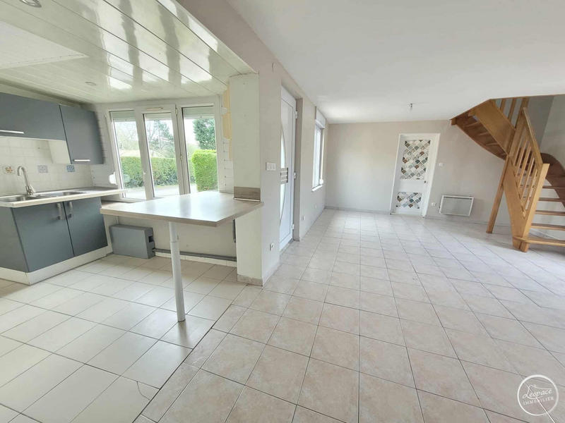 Maison - 84 m² - 4 pièces