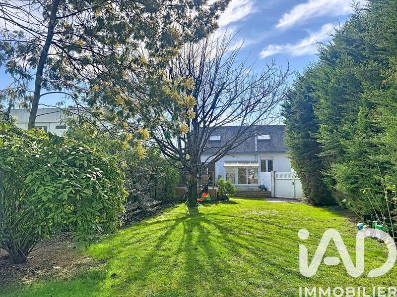 Maison - 91 m² - 6 pièces