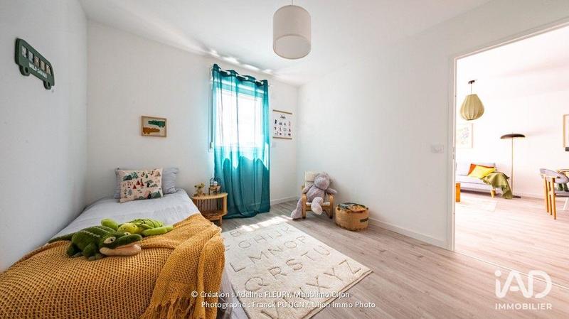 Appartement - 75 m² - 4 pièces