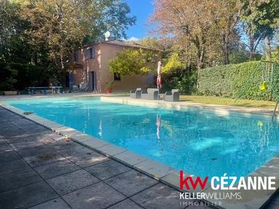 Maison - 182 m² - 5 pièces