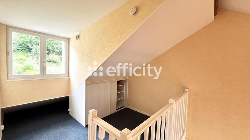 Maison - 141 m² - 6 pièces