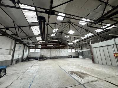 Entrepôt - 505 m²