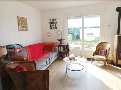 Maison - 100 m² - 6 pièces