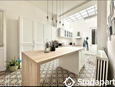 Chambre - 15 m² - 1 pièce