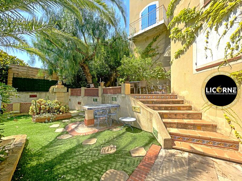 Maison - 180 m² - 6 pièces