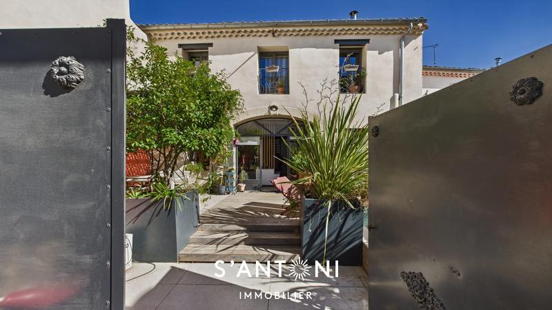 Maison - 163 m² - 5 pièces