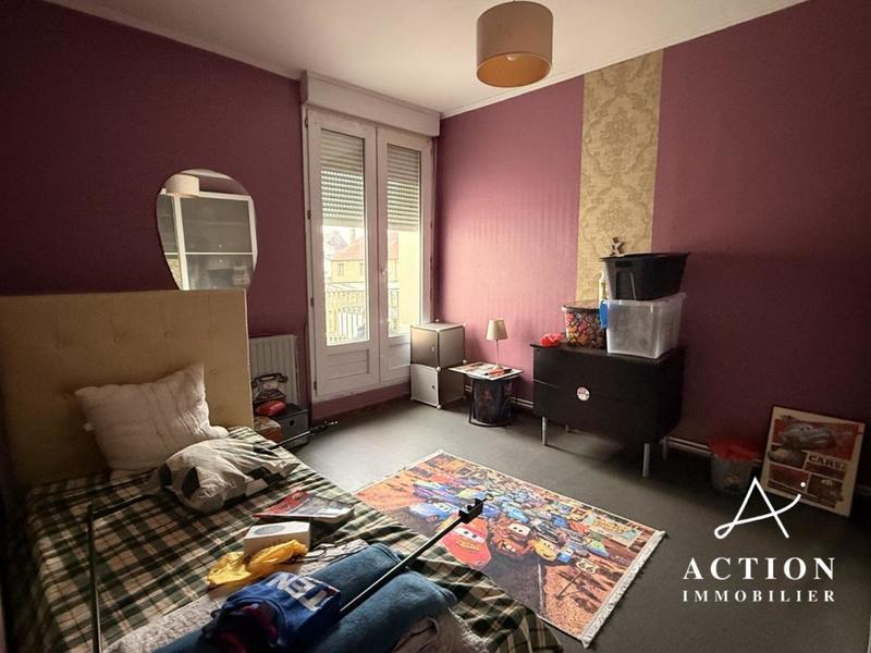 Maison - 200 m² - 5 pièces