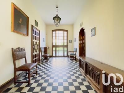 Maison - 209 m² - 7 pièces