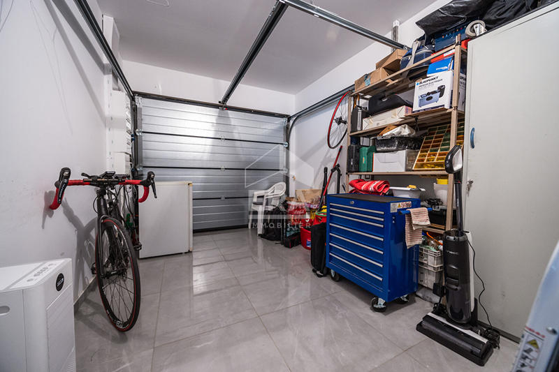 Maison - 101 m² - 5 pièces