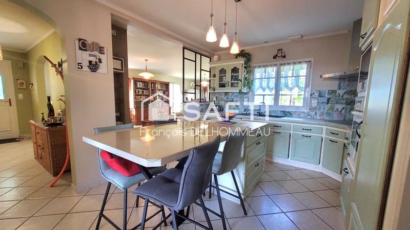 Maison - 180 m² - 7 pièces