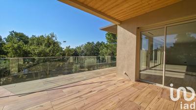 Maison - 198 m² - 5 pièces