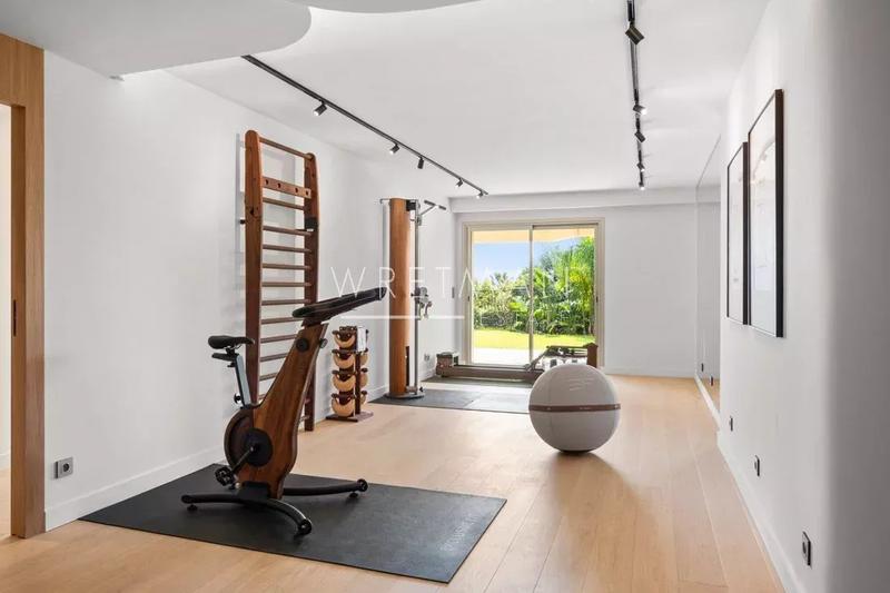 Villa - 315 m² - 7 pièces