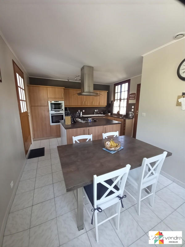 Maison ancienne - 142 m² - 6 pièces