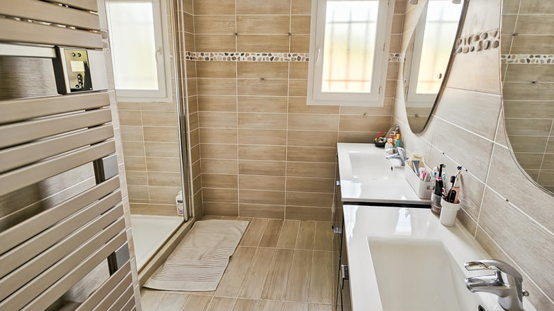 Appartement - 114 m² - 5 pièces