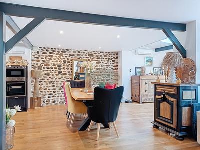 Maison - 135 m² - 5 pièces