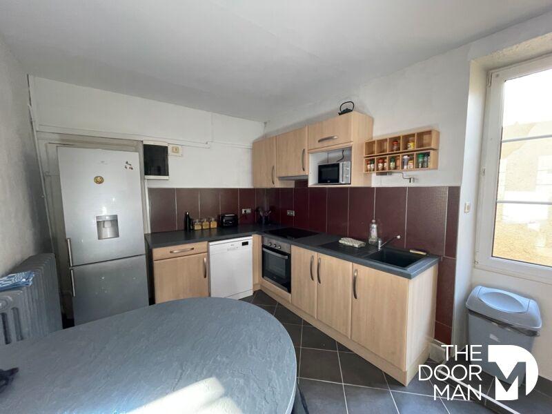 Appartement - 180 m² - 7 pièces