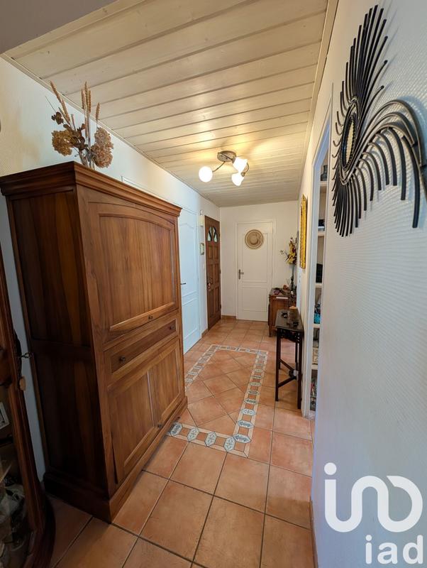 Maison - 184 m² - 9 pièces