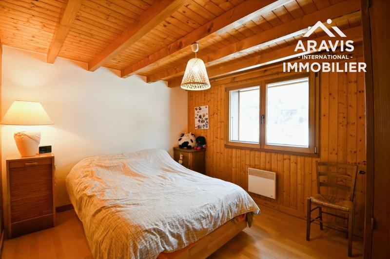 Maison - 152 m² - 9 pièces