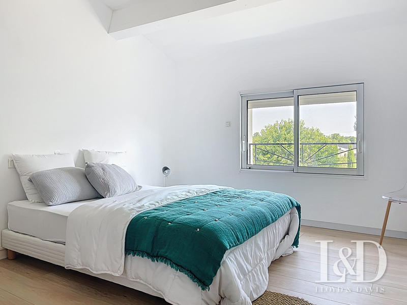 Maison contemporaine - 141 m² - 4 pièces