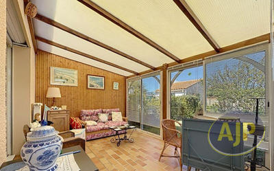 Maison - 96 m² - 4 pièces