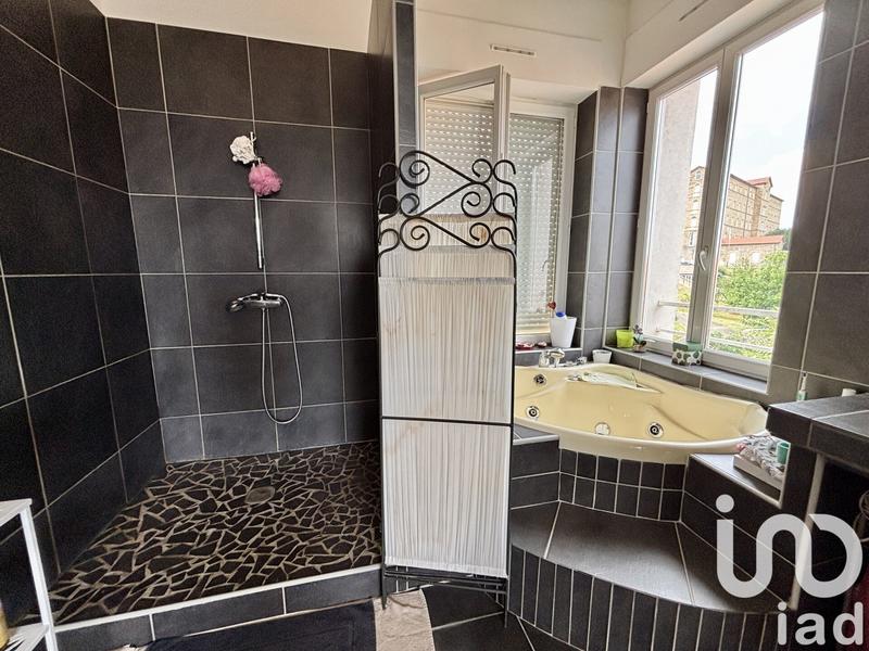 Appartement - 131 m² - 5 pièces