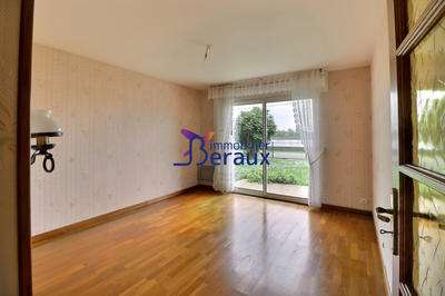 Maison - 142 m² - 6 pièces